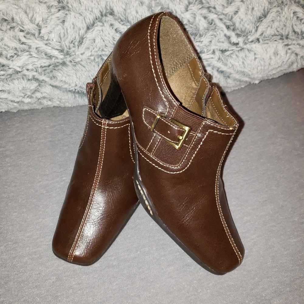 Aerology by AEROSOLES